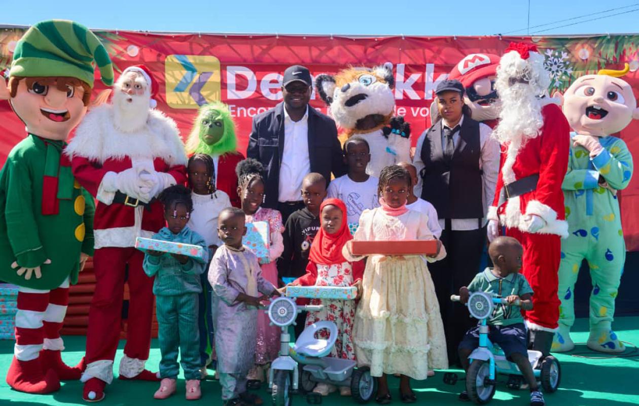 Arbre de Noël 2025 : Dakar Dem Dikk gâte les enfants de son personnel
