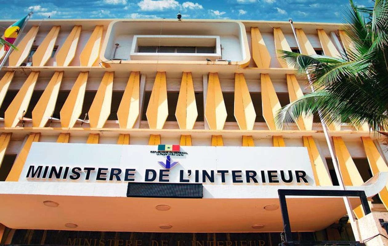 "Guerre des pétards" : le ministère de l'Intérieur va sévir