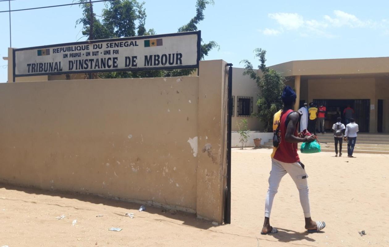 Pintade noire, eaux bénites et 7,5 millions F CFA envolés : Une affaire de charlatanisme atterrit au tribunal de Mbour