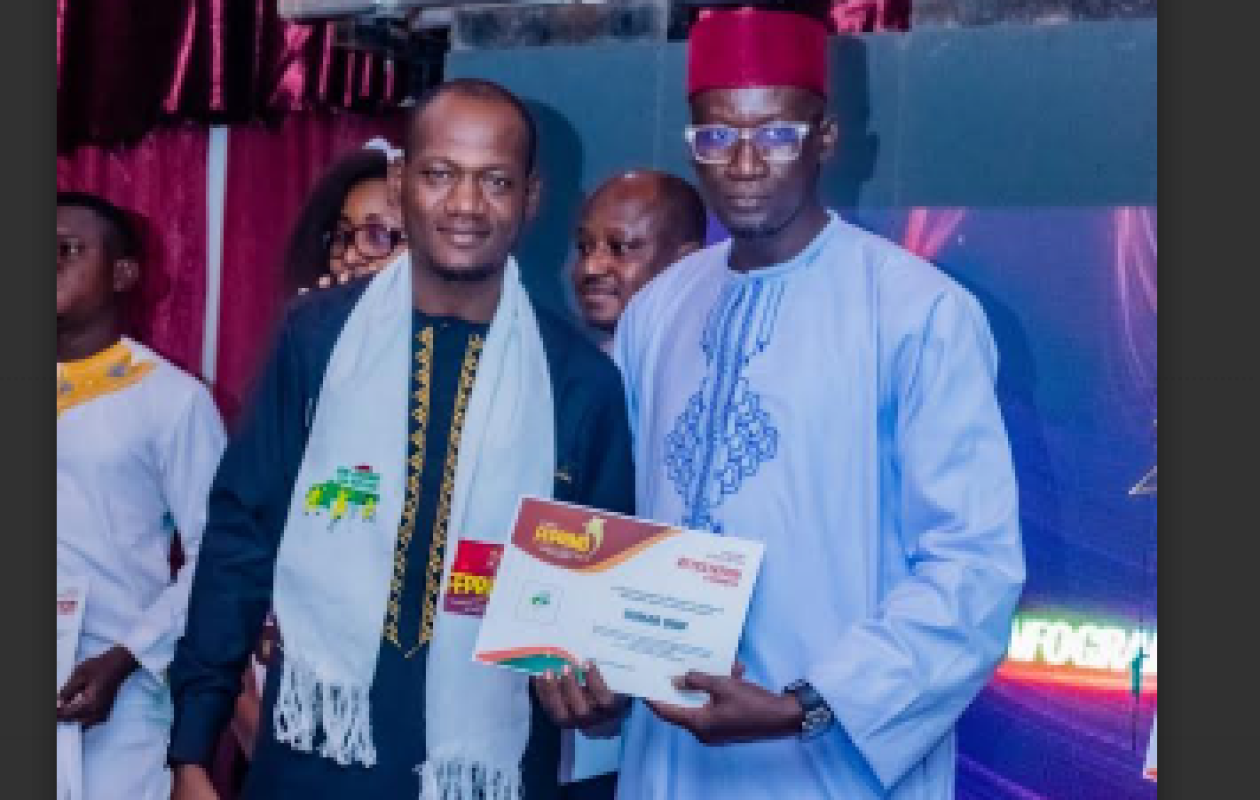 FEPRIMO 2025 : Omar Diop distingué pour l’engagement social de l’association Sakhal Ligeyy