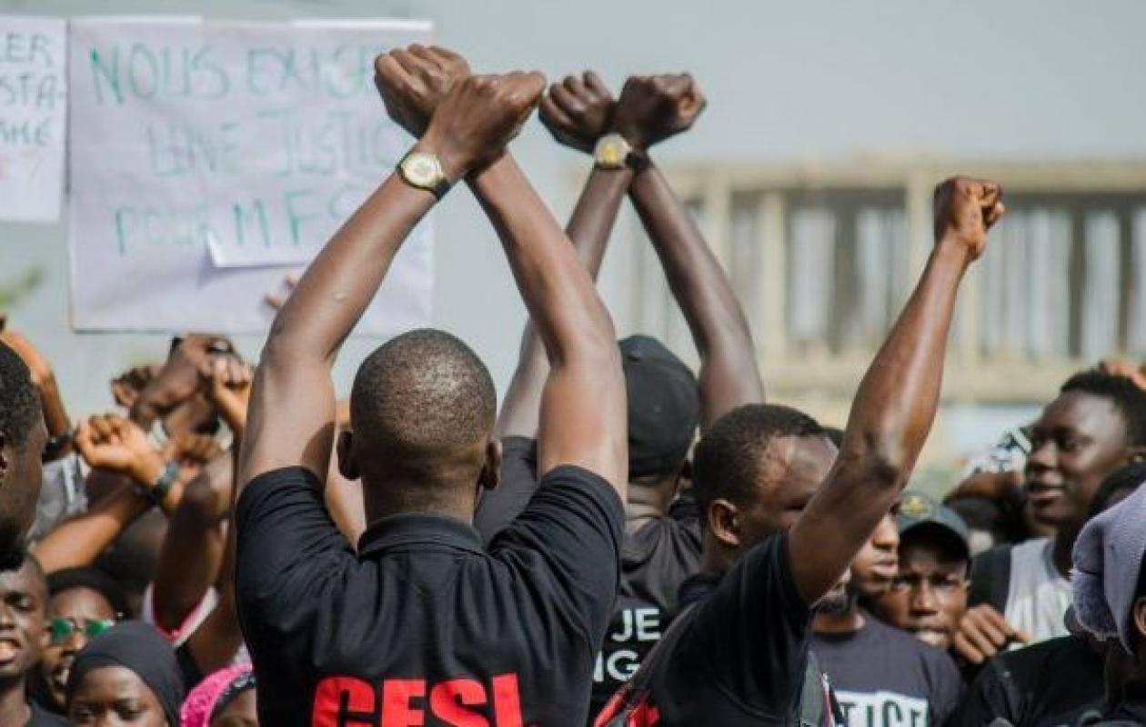 UGB – Intrusion violente lors d’un examen : le SAES décrète une grève de 72 heures