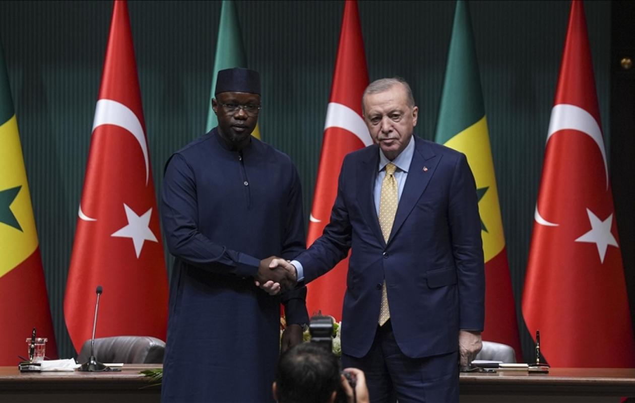 Renforcement des relations sénégalo-turques : Une rencontre stratégique entre le PM Sonko et le président Erdoğan