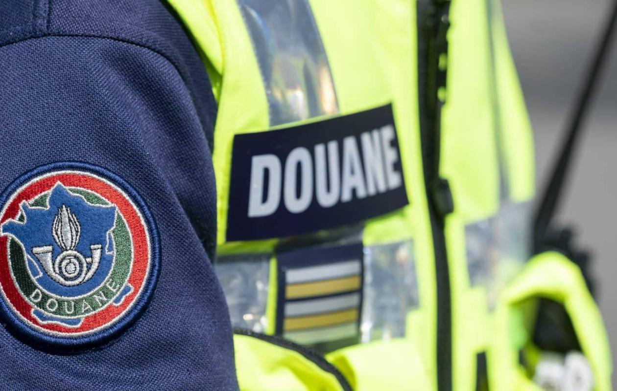 Les douanes françaises saisissent plus de 5.600 bijoux fantaisie dangereux venant de Chine