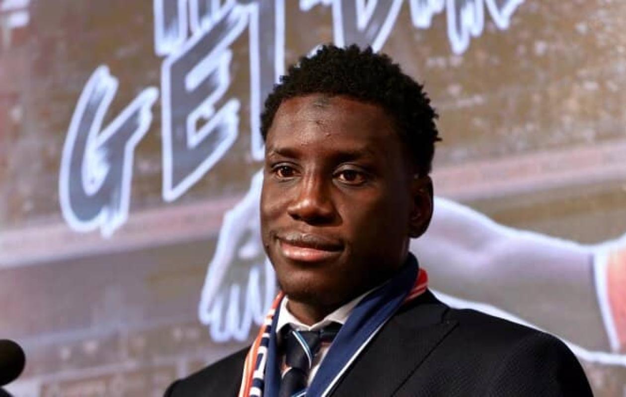 Paris : La maison de Demba Ba cambriolée, les auteurs interpellés quelques minutes plus tard
