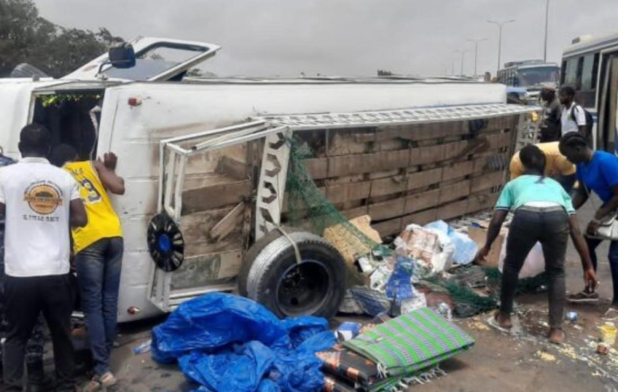 Goudomp : la traversée Sandiniery-Sédhiou paralysée depuis l’accident d’un camion