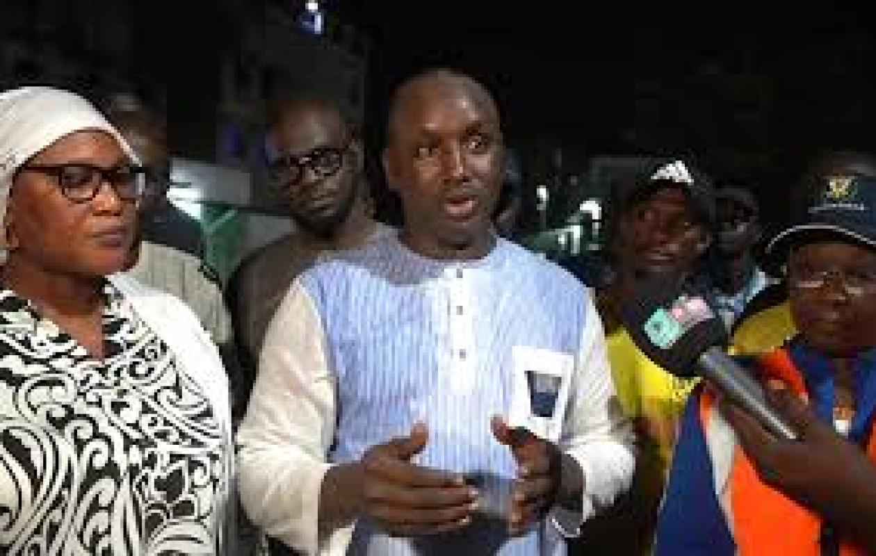 Hôpital Philippe Senghor sous les eaux : Cheikh Tidiane Dieye sur les lieux