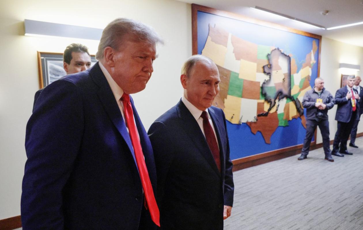 Trump et Poutine se séparent sans annoncer de plan ni de cessez-le-feu pour l'Ukraine