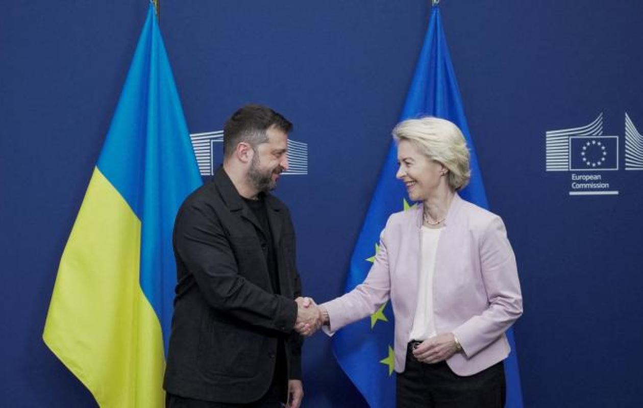 GUERRE EN UKRAINE : QUI SONT LES DIRIGEANTS EUROPÉENS QUI ACCOMPAGNENT VOLODYMYR ZELENSKY À WASHINGTON ?