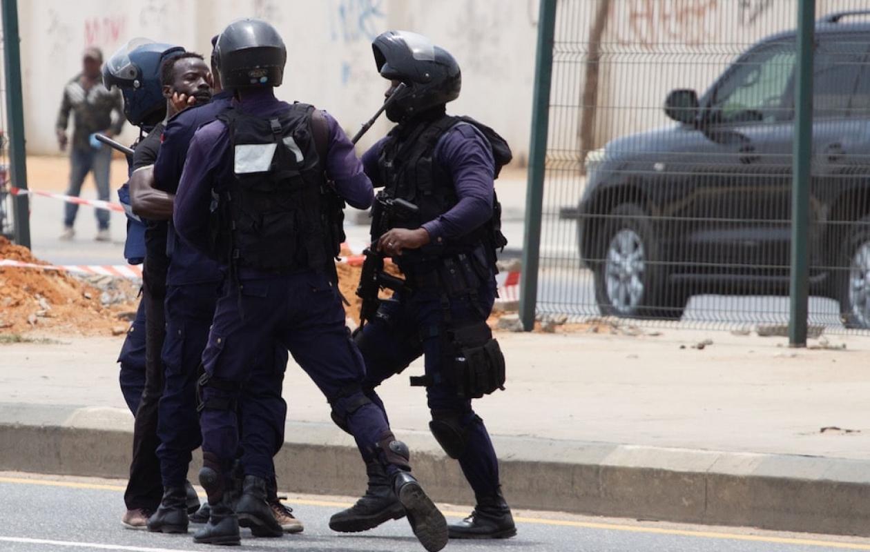 "Répression" en Angola: des ONG lancent un appel à Messi