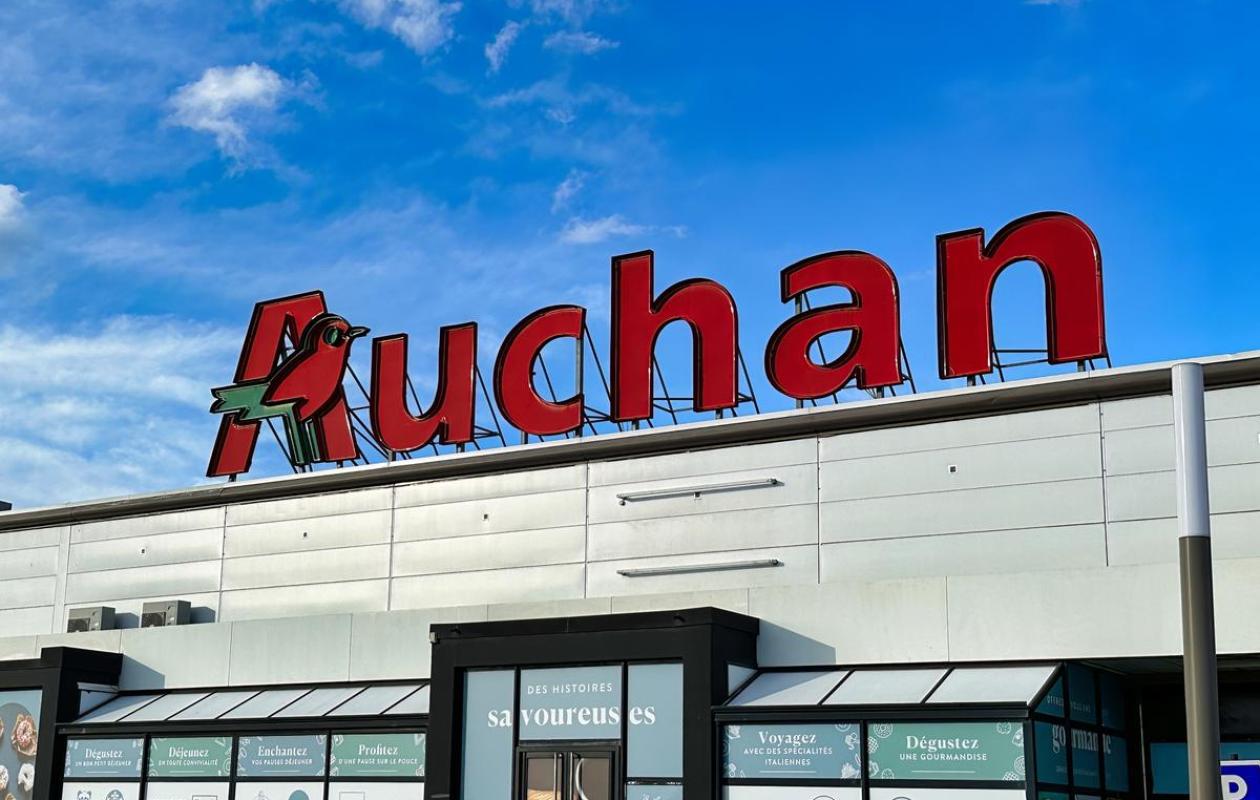 Auchan victime d’un piratage massif : «des centaines de milliers» de données clients dérobées, selon le groupe