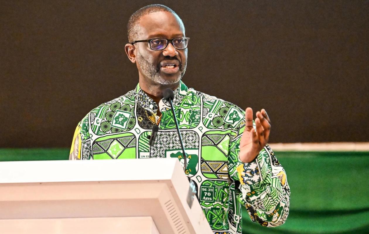 Présidentielle Côte d’Ivoire : Le dossier de candidature de Tidjane Thiam déposé à la commission électorale