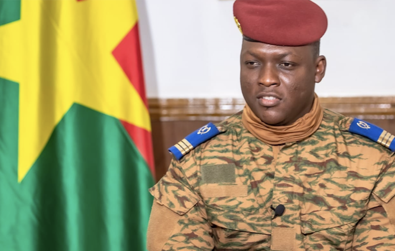 Capitaine Traoré : Le témoignage de son ancien professeur après avoir reçu ce gros cadeau