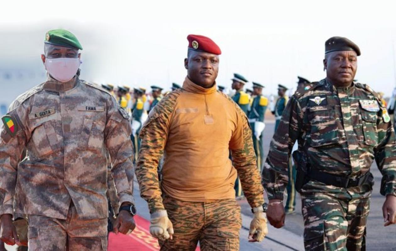 AES : La Confédération s'indigne et condamne les Sanctions contre des militants panafricanistes