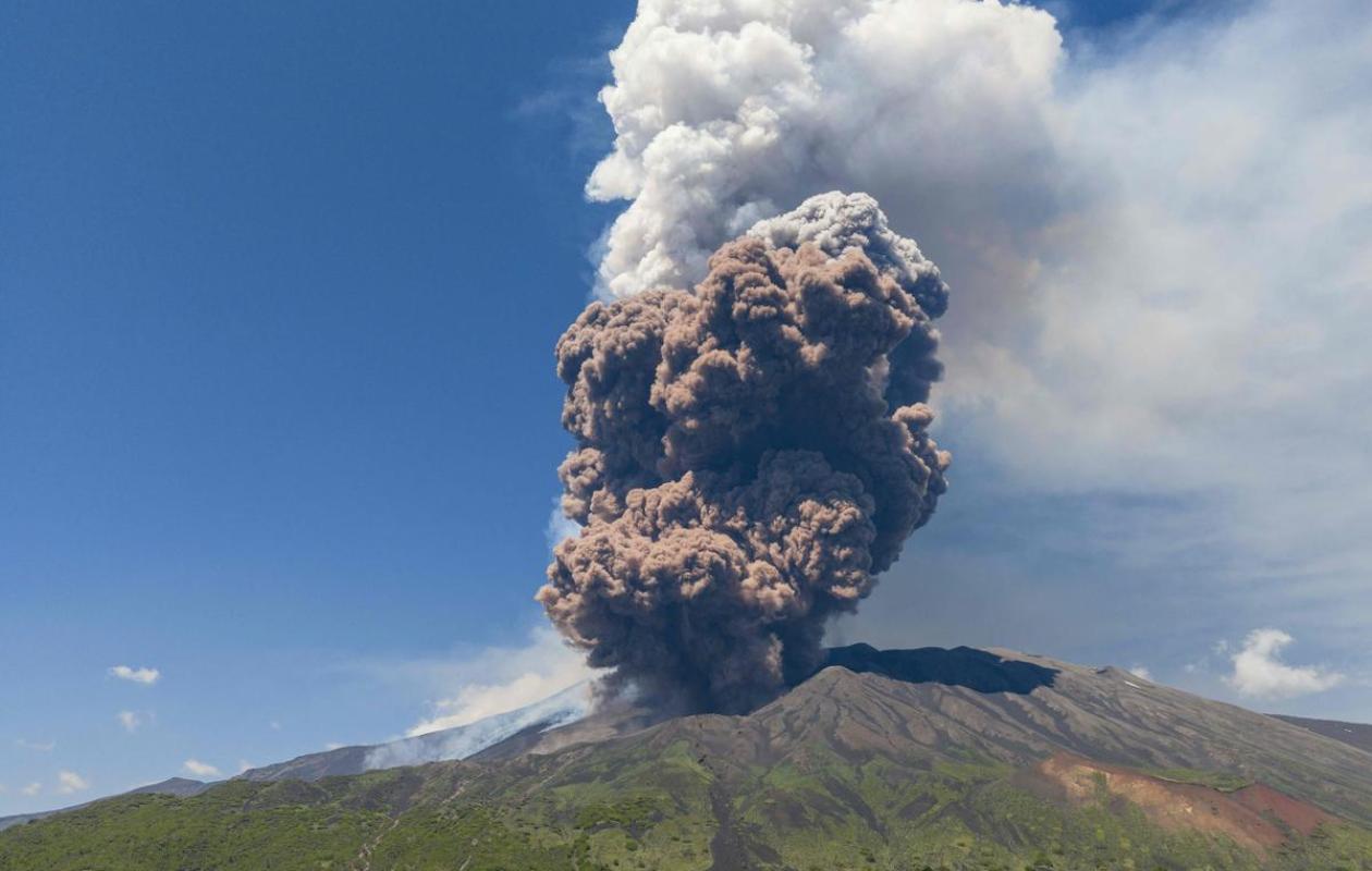 Italie : Le volcan Etna dans tous ses états