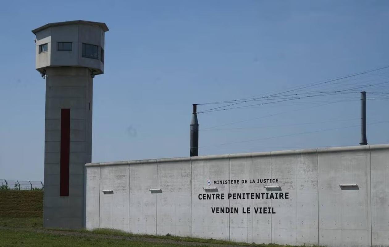 France : Des détenus provoquent une inondation à la prison pour narcotrafiquants