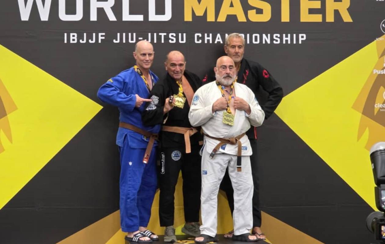 Pierre Laurent alias "Dadou", Directeur à l'hôtel Terrou Bi, sacré champion du monde de jiu-jitsu brésilien Super Lourd