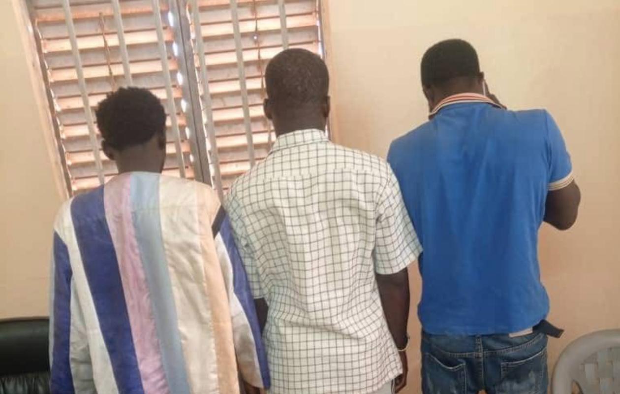 Douane : Saisie de billets noirs d’une valeur de 340 millions F CFA à Ziguinchor et à Ngaye Mékhé