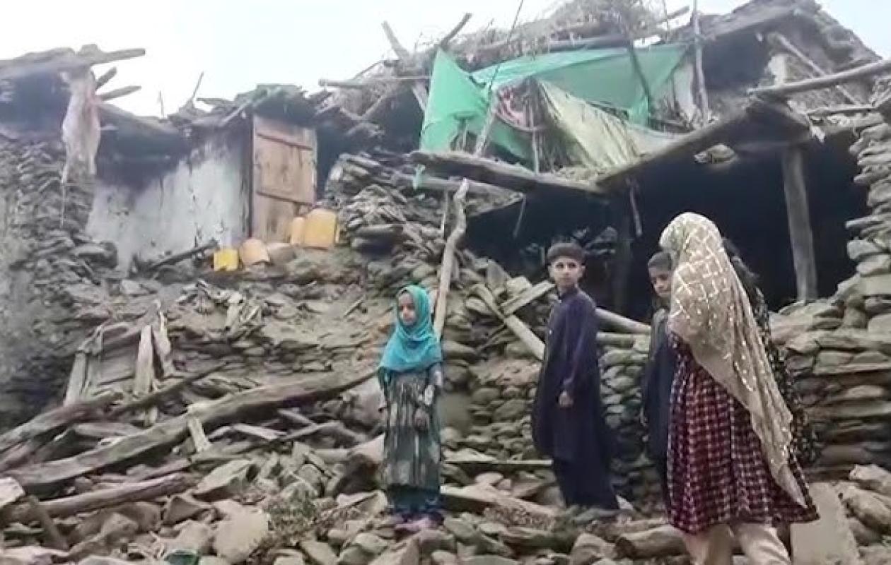 Le bilan du séisme en Afghanistan bondit à plus de 1.400 morts