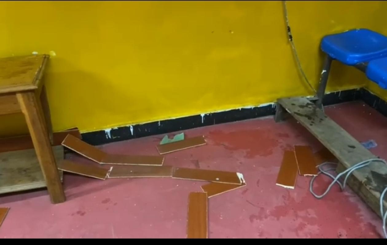 TAMBACOUNDA : Les vestiaires du stade Boubacar Diop saccagés, des arbitres pris à partie par des joueurs de l'ASC Kalbora