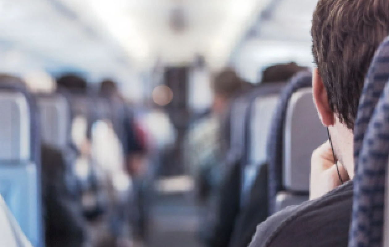Aucun WC ne fonctionne dans l’avion, les passagers invités à uriner dans des bouteilles