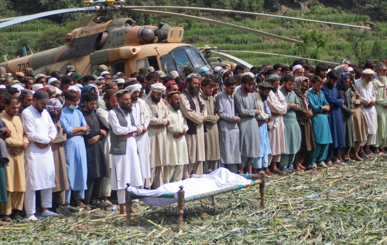 Le bilan du séisme en Afghanistan bondit à plus de 2.200 morts