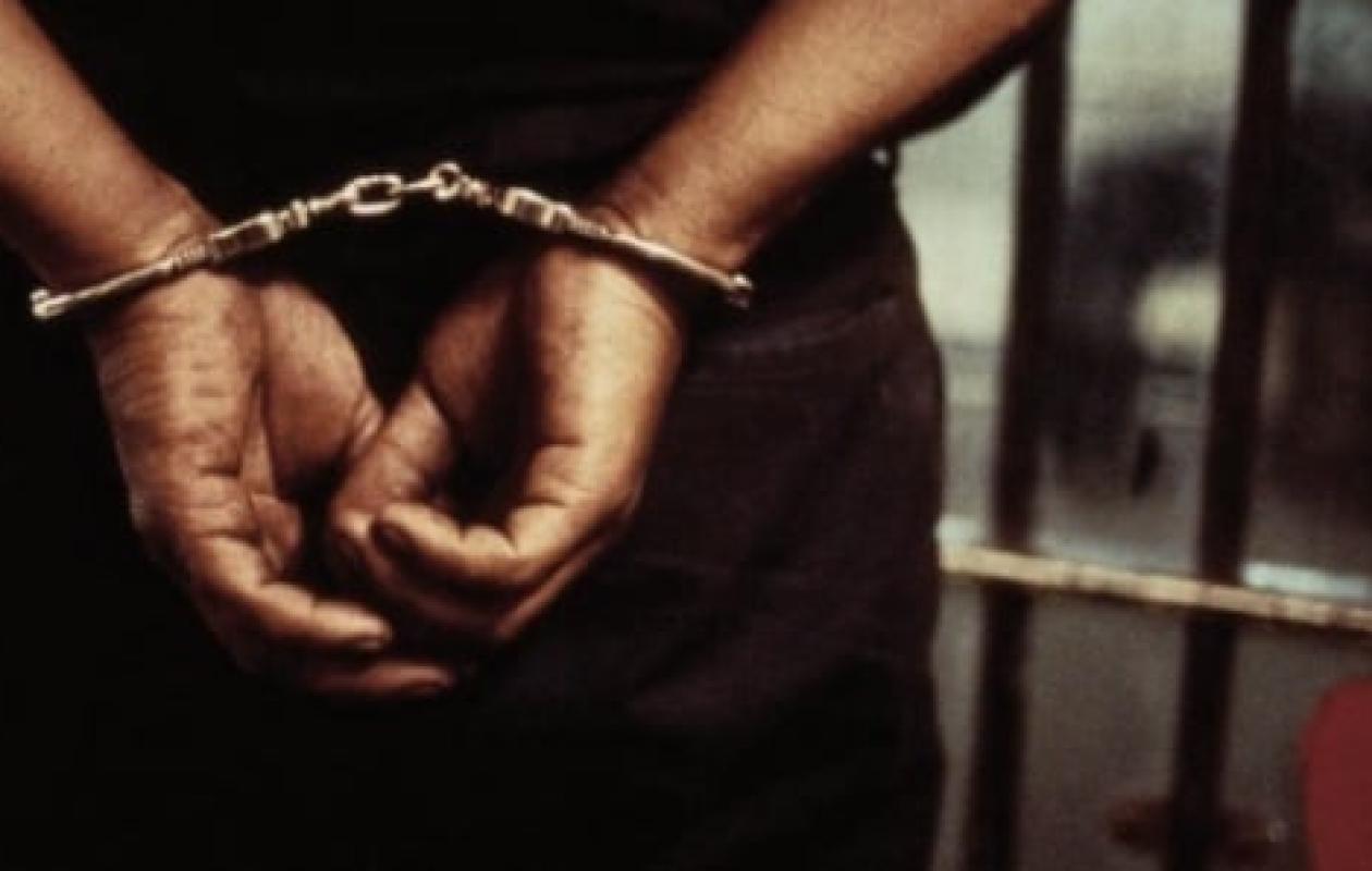 Vol insolite : cigarettes, œufs, raisins, un vigile risque 2 ans de prison
