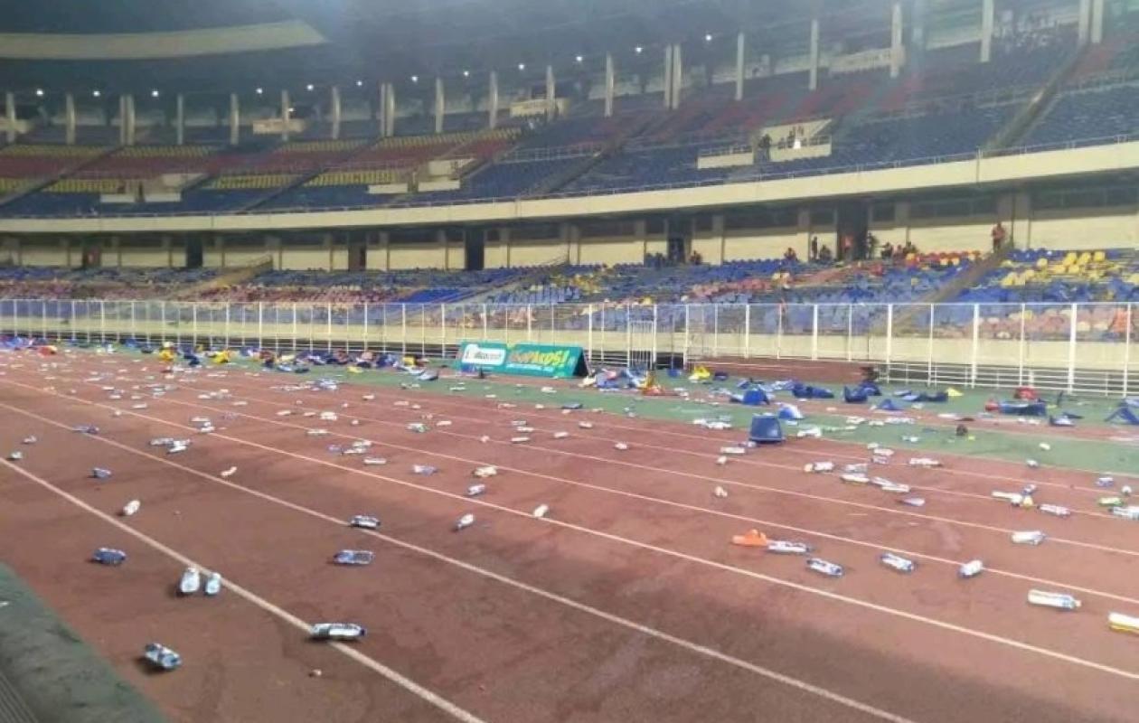 RDC-Sénégal (2-3) : une «bombe pipi» sur Pathé Ciss, témoignages flippants sur le chaos du stade des Martyrs