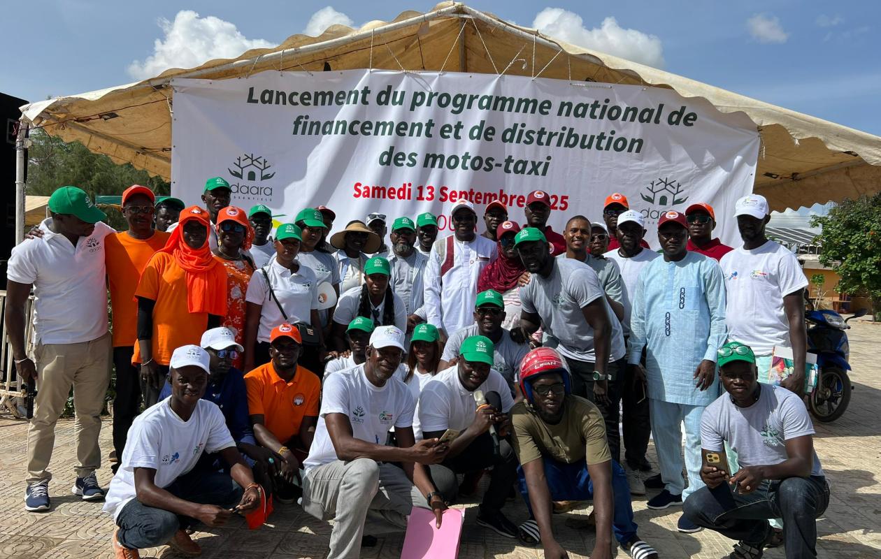 Louga : Lancement du Programme national de mise en place et de distribution de moto-taxis