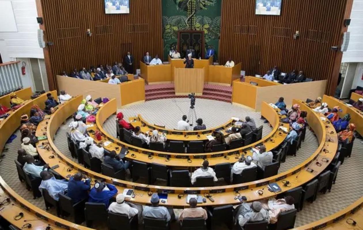 Insolite : Des députés exigent des vacances tranquilles, sans perturbations