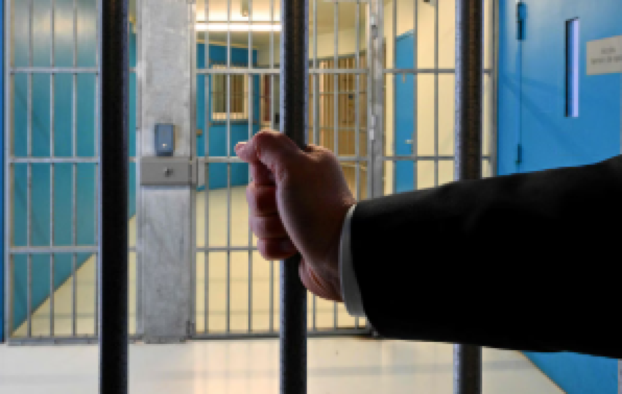Confondu avec un criminel en cavale, un touriste finit en prison lors de ses vacances en Italie