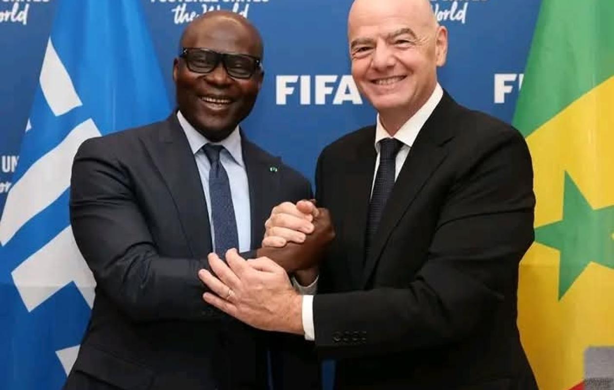 Football africain : Abdoulaye Fall et Gianni Infantino misent sur le développement