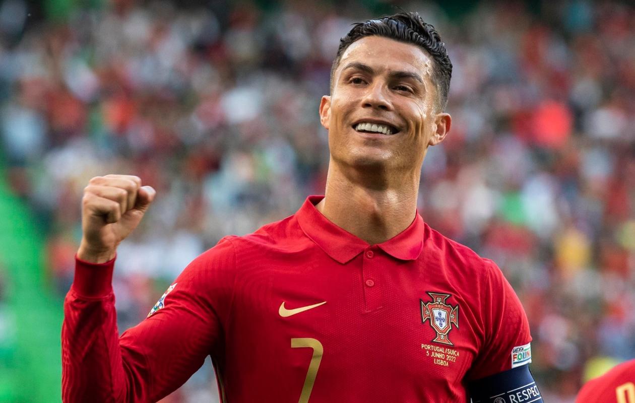 Cristiano Ronaldo, légende du Real Madrid et icône mondiale : Combien de buts a-t-il inscrits dans sa carrière ?