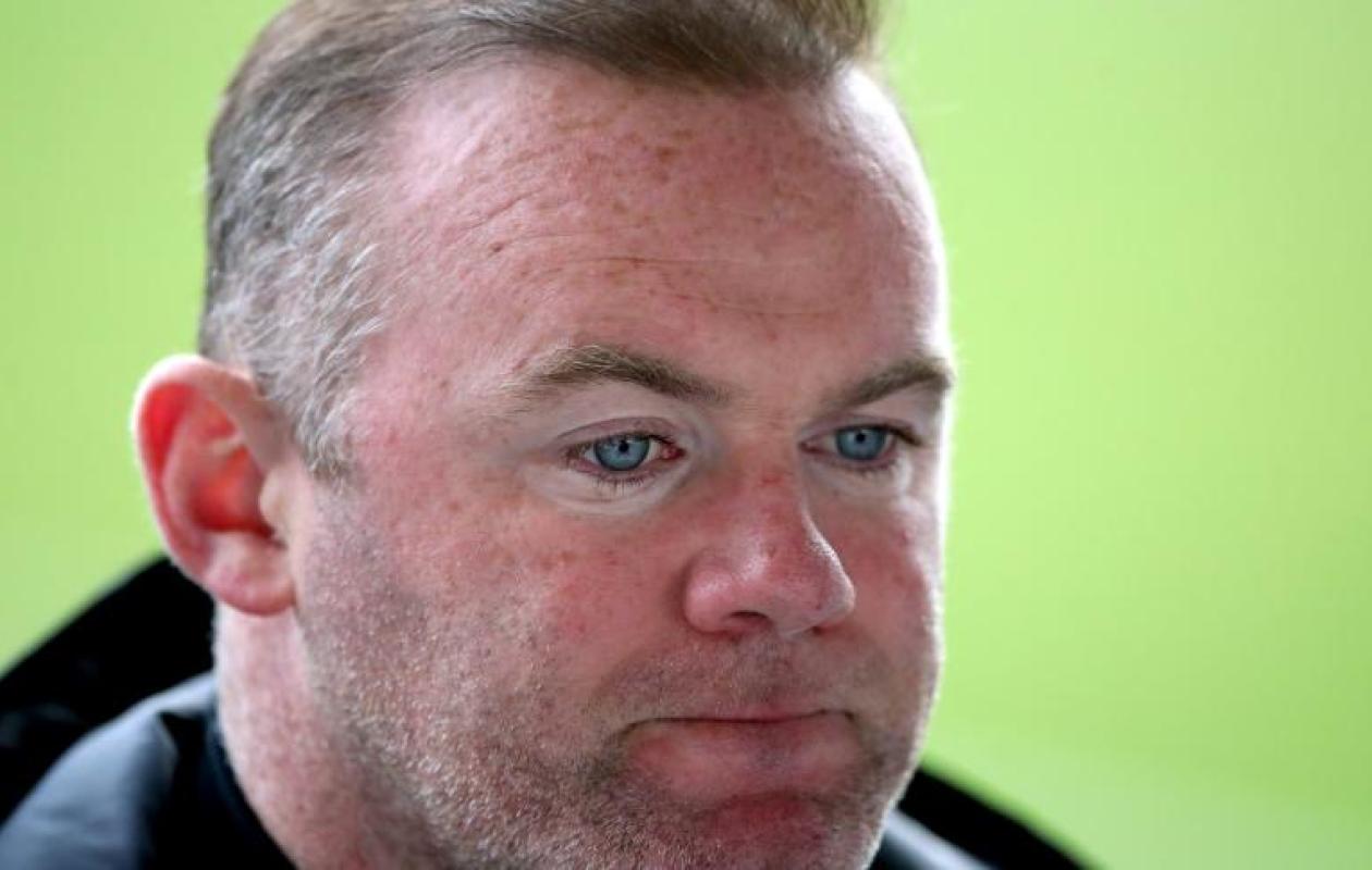 Wayne Rooney s'ouvre sur son ancienne addiction à l'alcool : « Sans ma femme, je serais mort »