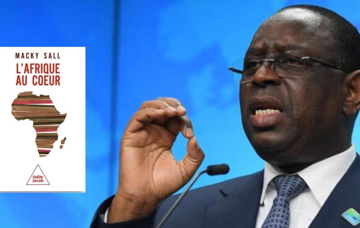 Dédicace à New York : Macky Sall entouré de ses enfants sauf un