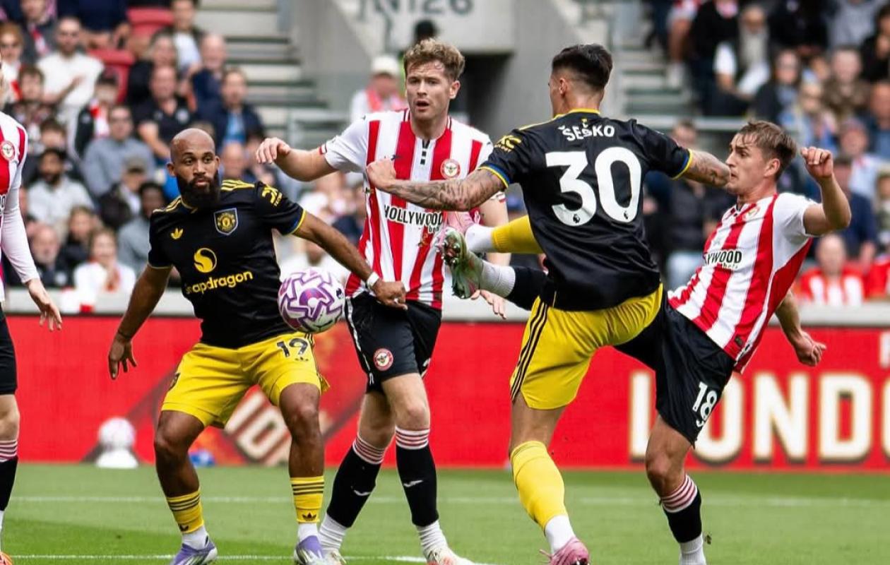 Premier League : Manchester United s'incline 3-1 face à Brentford