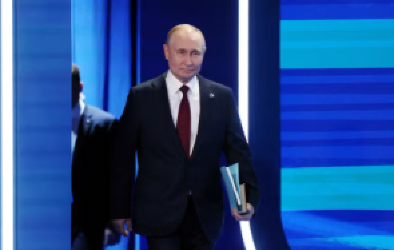 Vladimir Poutine menace l’Europe d’une « réponse très convaincante » si elle persiste à s’armer et à aider Kiev
