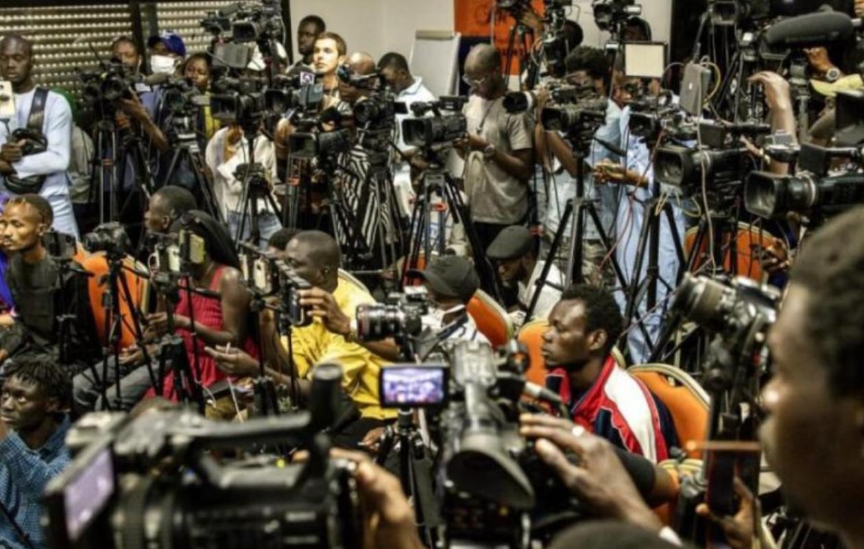 Ethnie et médias : quand le fragile héritage du Sénégal vacille