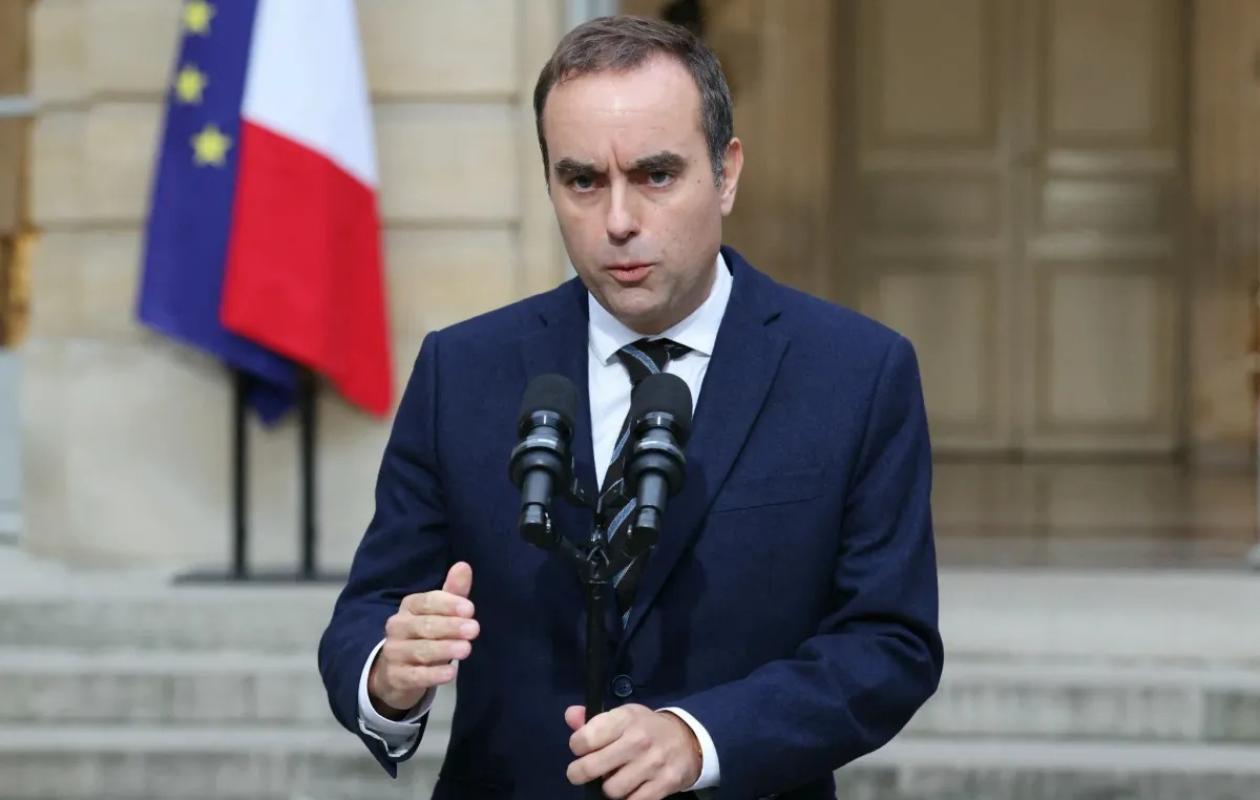 France: le Premier ministre a remis sa démission, quelques heures après l'annonce d'un nouveau gouvernement