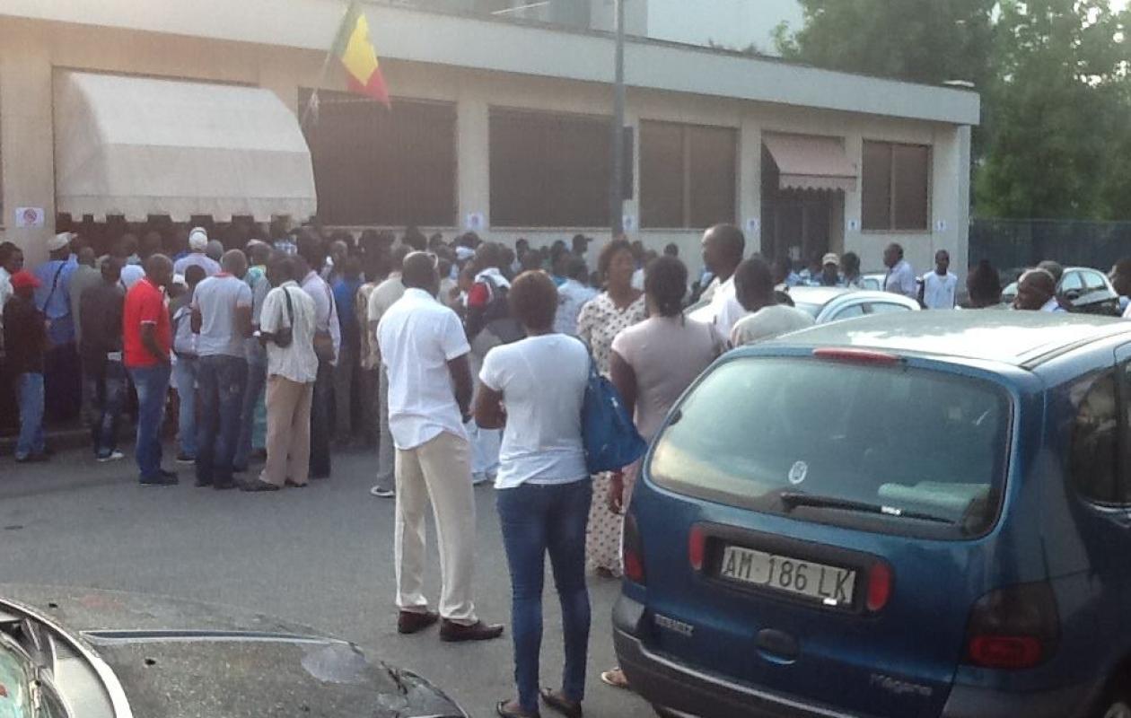 Consulat du Sénégal à Milan : un chauffeur agresse la vice-consule dans les couloirs