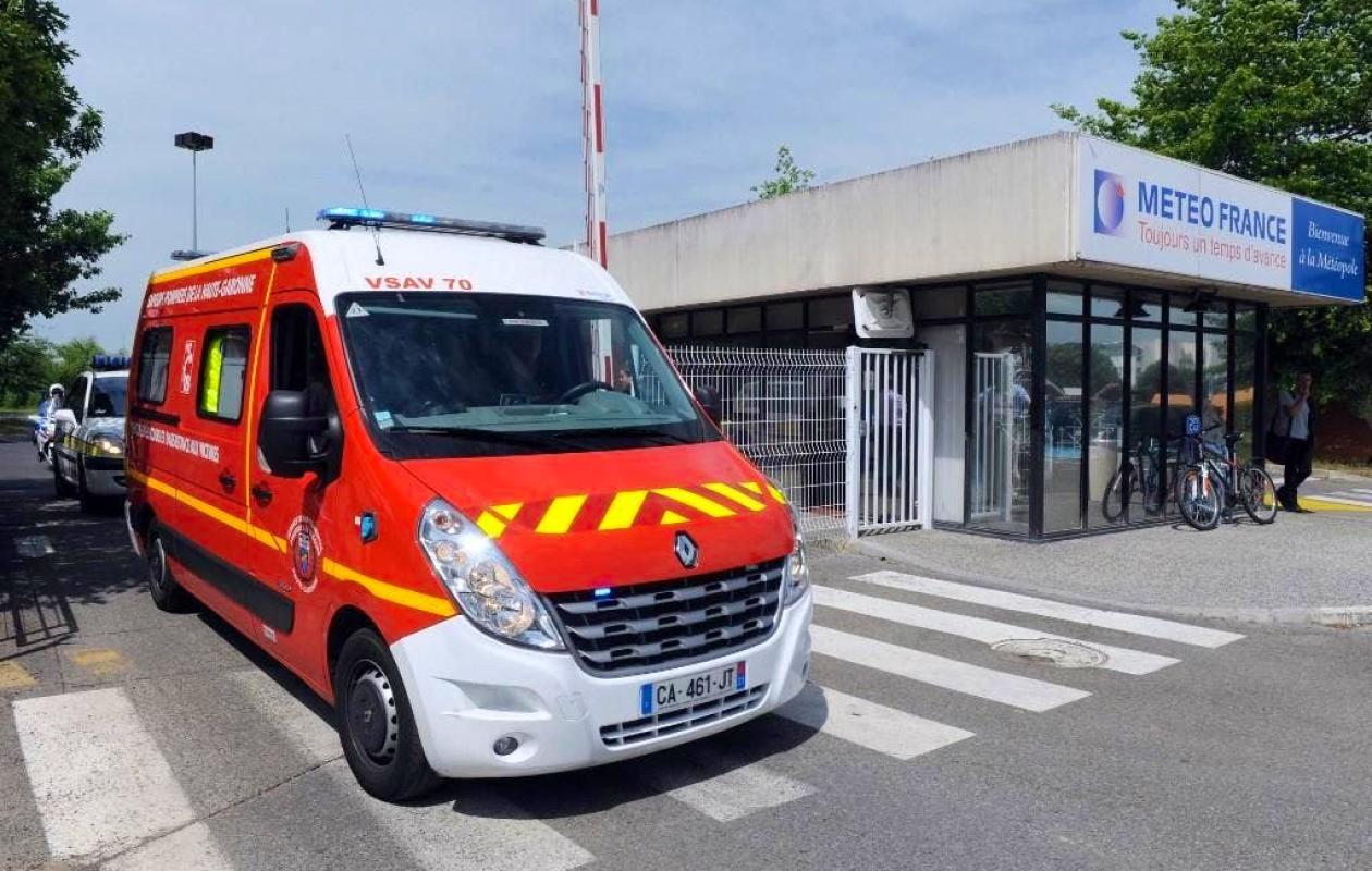 "Un drame horrible": colère en France après la mort d'un jeune Guinéen menacé d'expulsion
