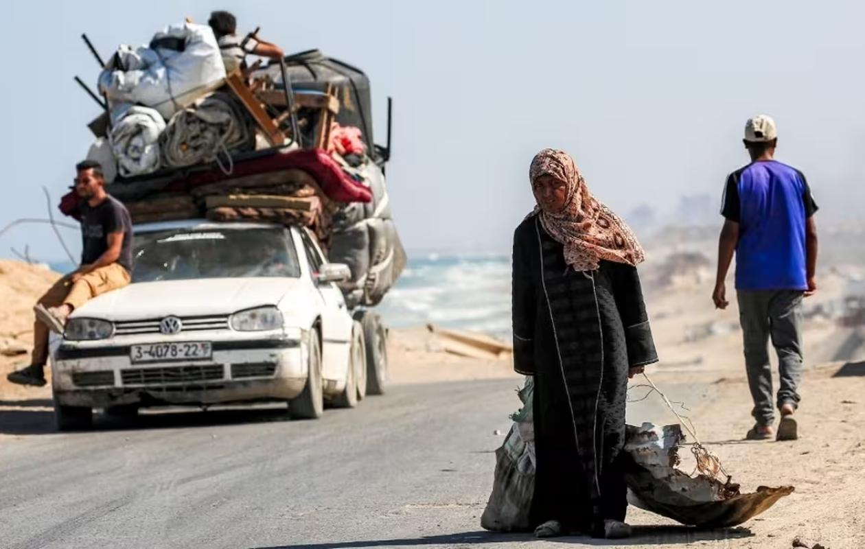 "Un niveau d’indignité absolument effroyable" : à Gaza, le calvaire des femmes qui n'ont plus accès aux soins ni à l'hygiène