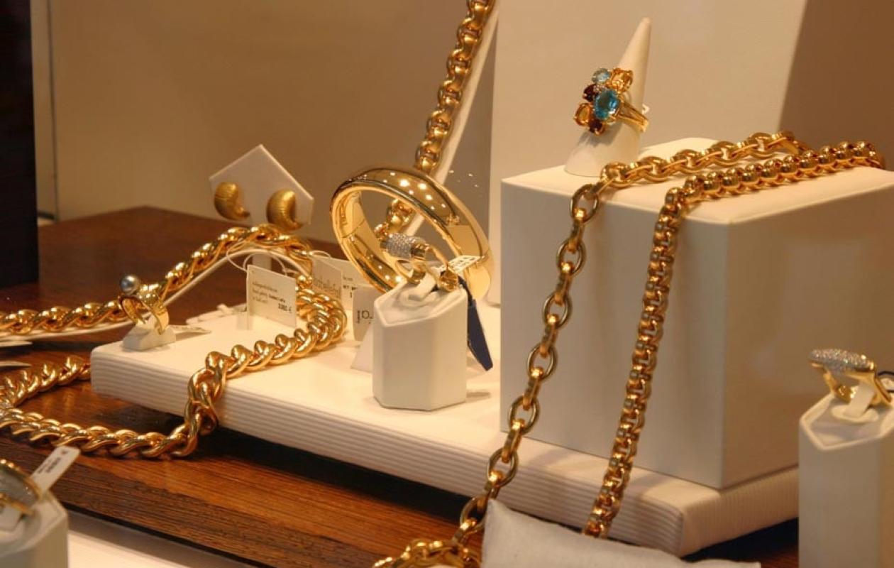 Mbacké : il vole les bijoux de sa tante, les brade à 800 000 F CFA et perd tout sur...