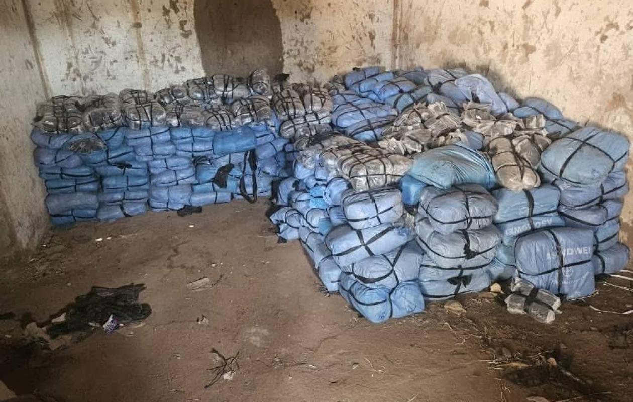 Burkina Faso : 1 320 bâtons d’explosifs, 13 rouleaux de câbles détonateurs et 8 000 détonateurs saisis