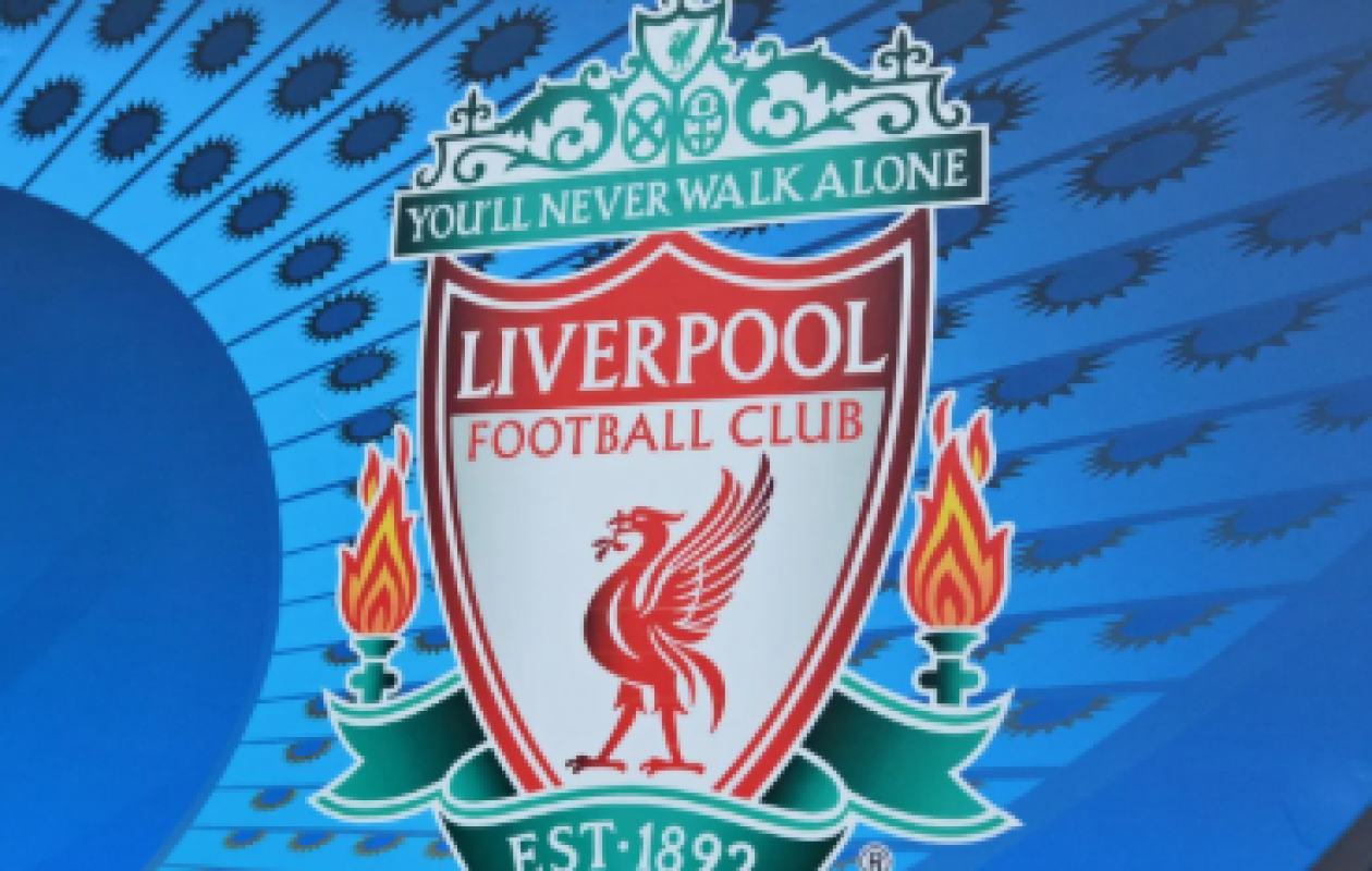 Londres : Un chauffeur de bus se fait virer pour avoir porté le maillot de Liverpool pendant son service
