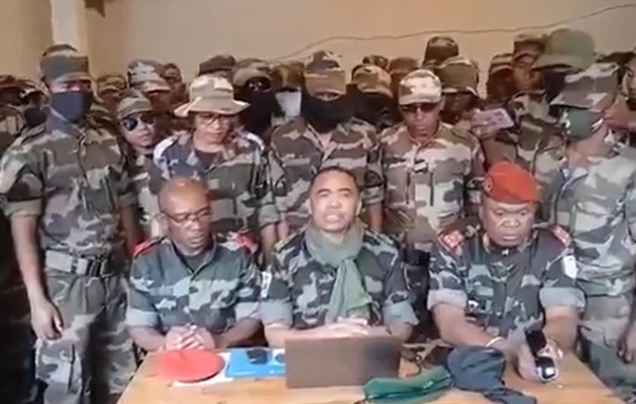Madagascar: un contingent militaire annonce avoir pris le contrôle des forces armées