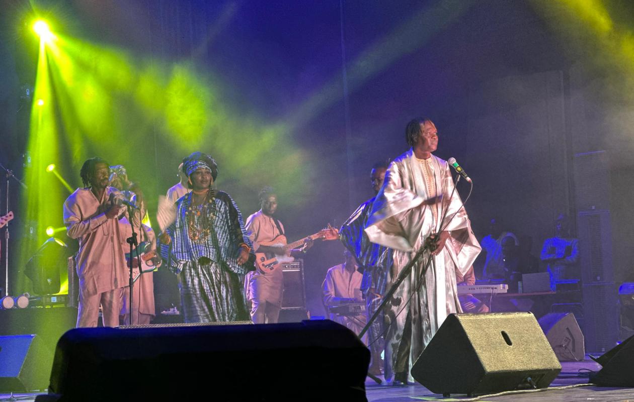 40 ans du Dandé Léniol : Baaba Maal confirme son titre de légende populaire !