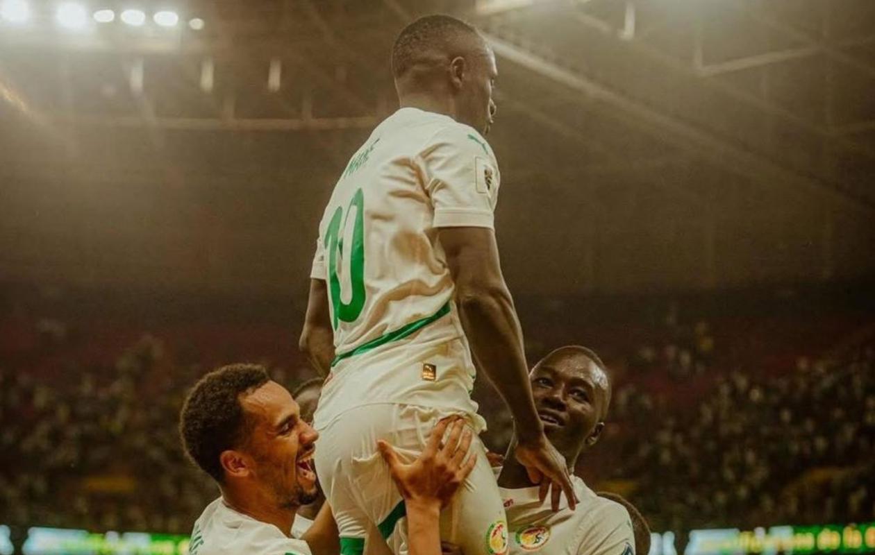 Les joueurs et le jeu : Sadio Mané et Iliman portent les Lions
