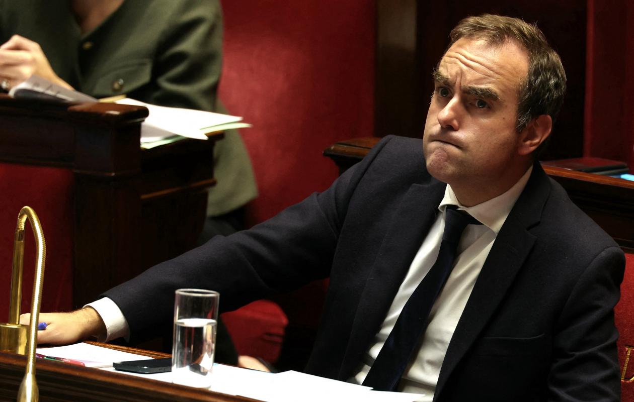 France : Même s'il échappe à la censure, le gouvernement Lecornu "ne tiendra pas sur la durée", prédit Le Pen
