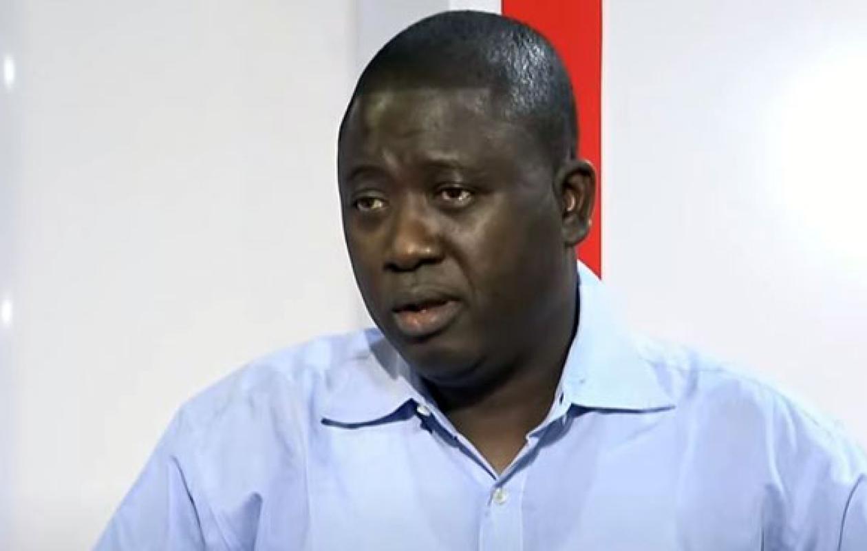 Prise en charge des urgences : Cheikh Seck dénonce un déficit de 18 000 agents dans le secteur de la santé