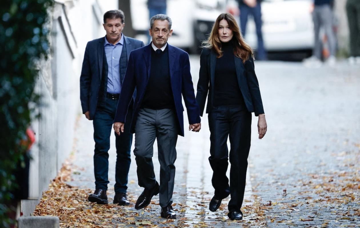 France : deux détenus jugés pour menaces envers Sarkozy en prison
